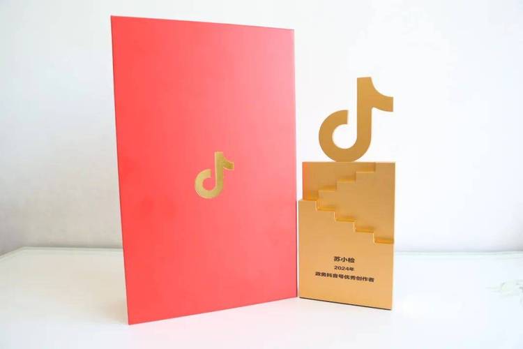 抖音点赞业务24小时在线接单，助力创作者快速提升影响力
